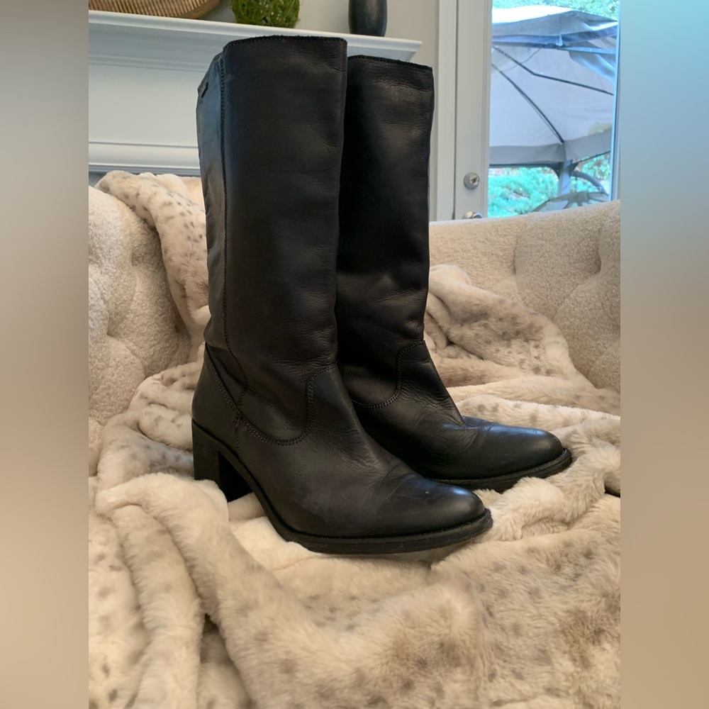 Black Diesel Boots with Heel